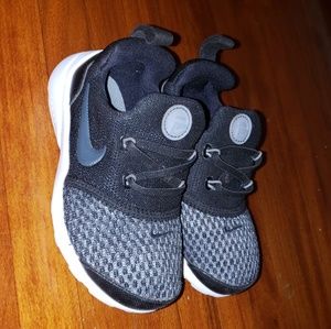 Toddler Nike Size 8